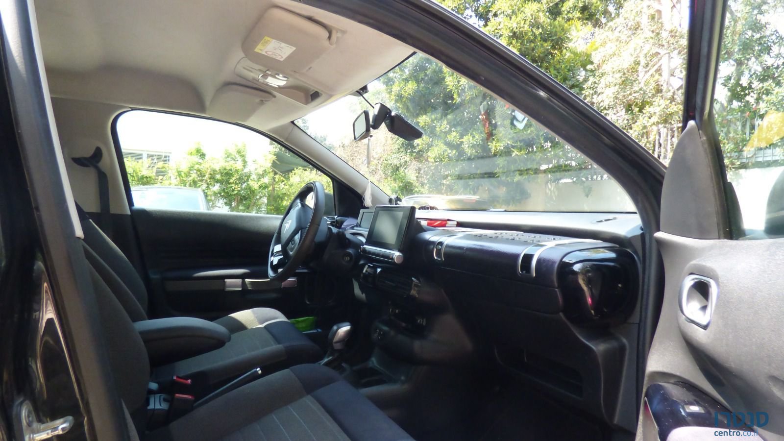 2018' Citroen C4 Cactus סיטרואן C4 קקטוס photo #2