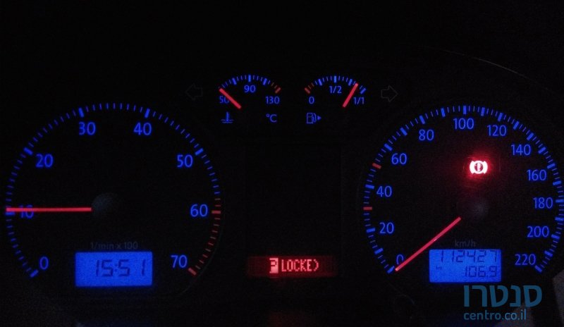 2007' Volkswagen Polo photo #4