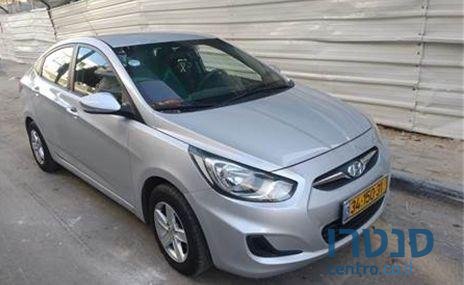 2014' Hyundai i25 יונדאי photo #1