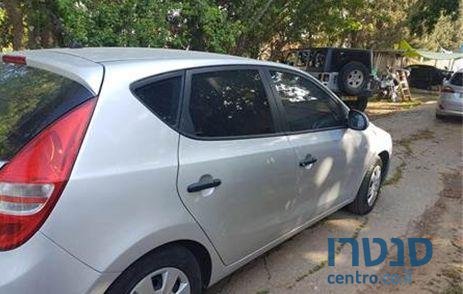 2009' Hyundai I30 i30 יונדאי photo #3