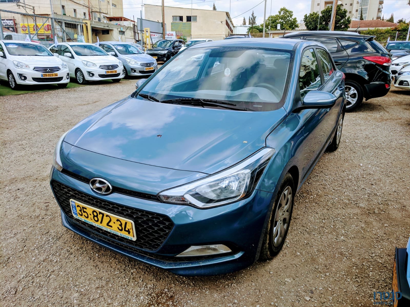 2015' Hyundai i20 photo #3