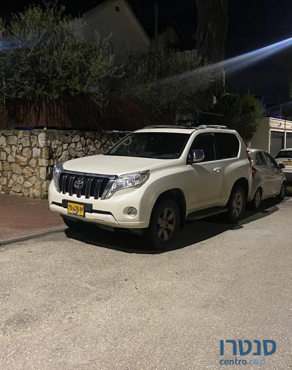 2017' Toyota Land Cruiser טויוטה לנד קרוזר photo #1