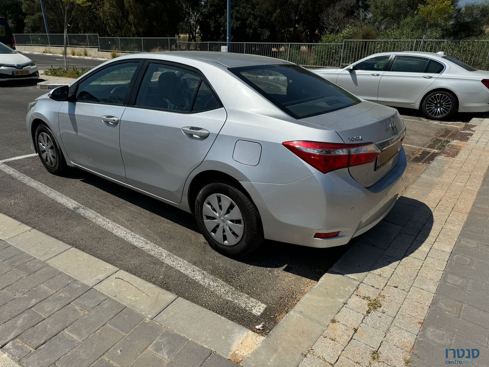 2014' Toyota Corolla photo #3