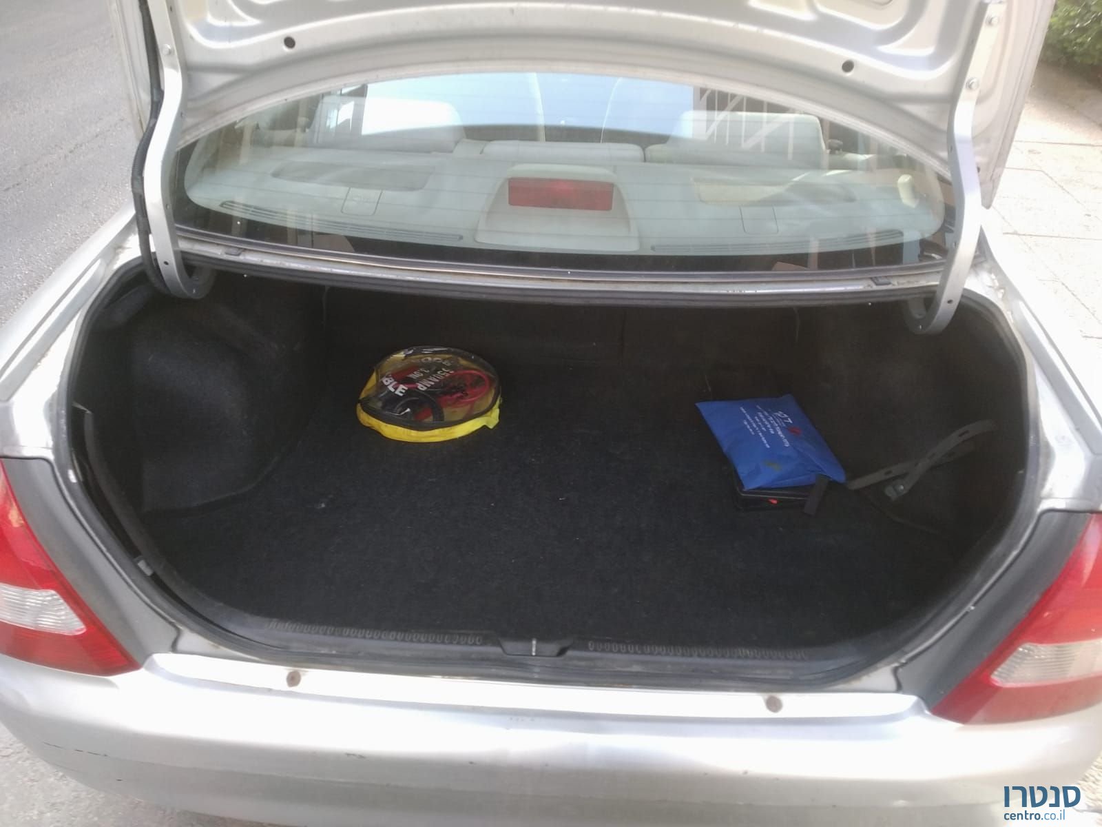 2002' Mazda 323 מאזדה לאנטיס photo #5