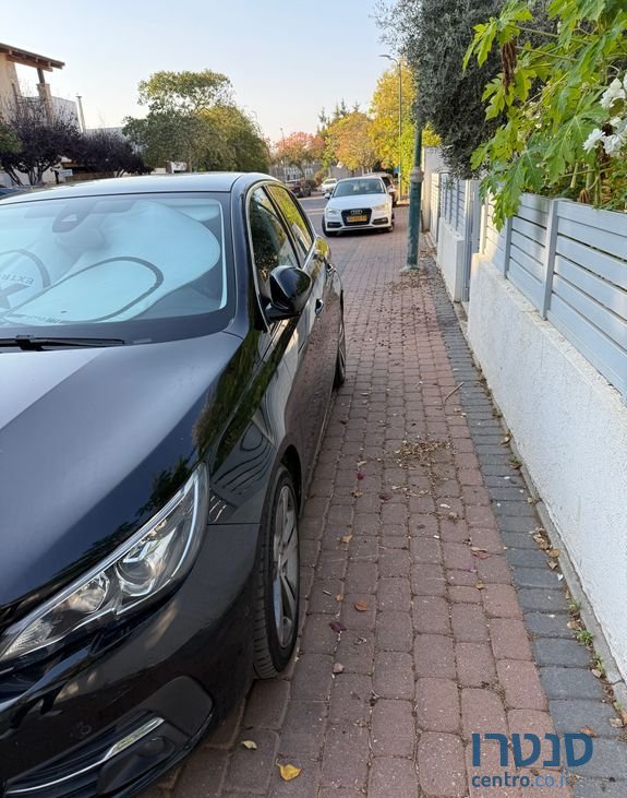 2019' Peugeot 308 פיג'ו photo #4
