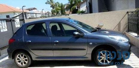 2011' Peugeot 206 פלוס photo #1