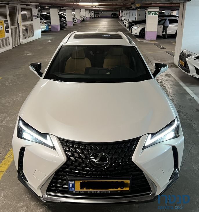 2022' Lexus Ux לקסוס photo #3
