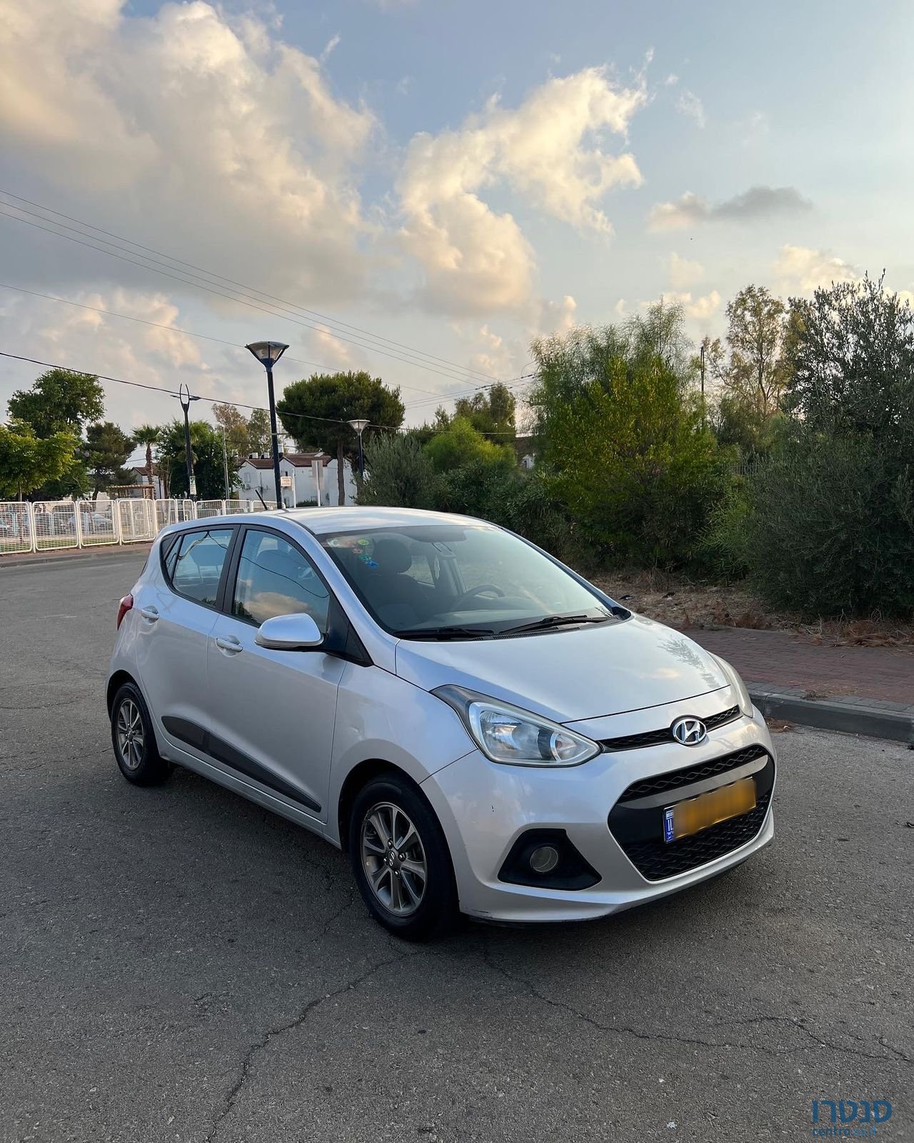 2014' Hyundai i10 יונדאי photo #4