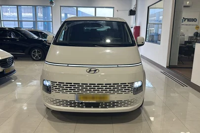 2022' Hyundai H-1 Starex