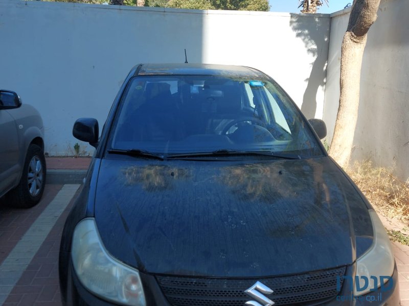 2009' Suzuki SX4 photo #4