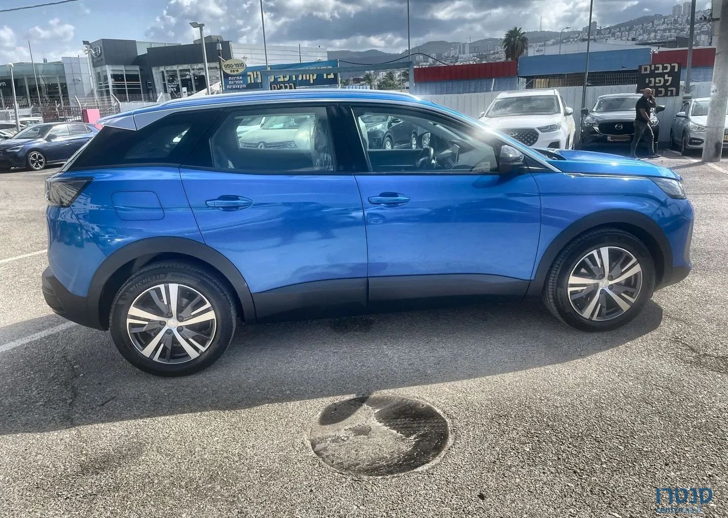 2022' Peugeot 3008 פיג'ו photo #4