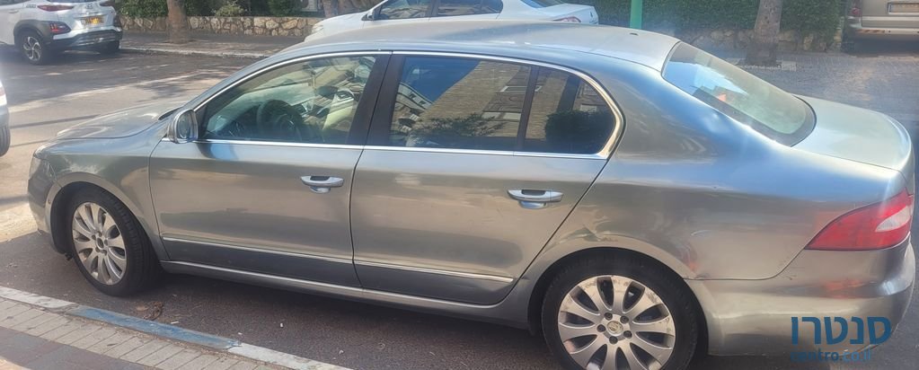 2012' Skoda Superb סקודה סופרב photo #2