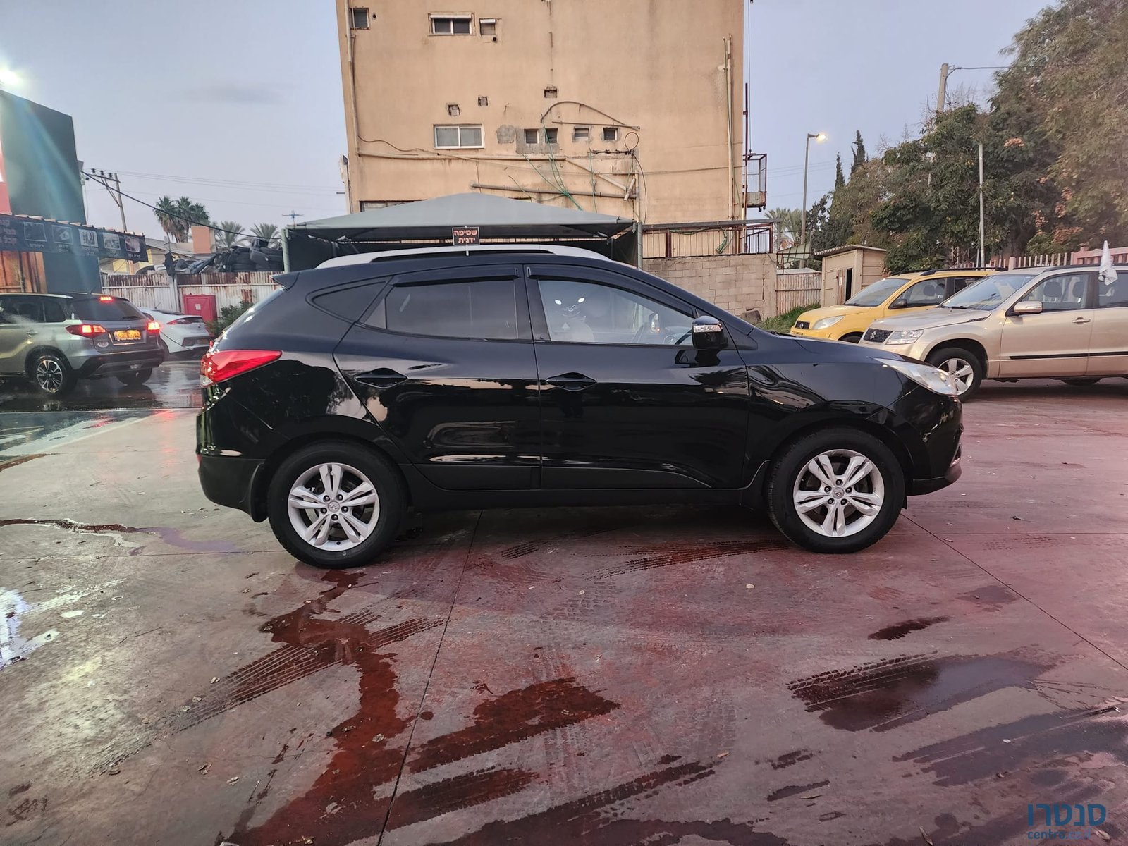 2012' Hyundai ix35 photo #5