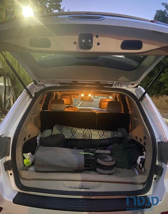 2013' Jeep Grand Cherokee ג'יפ גרנד צ'ירוקי photo #4