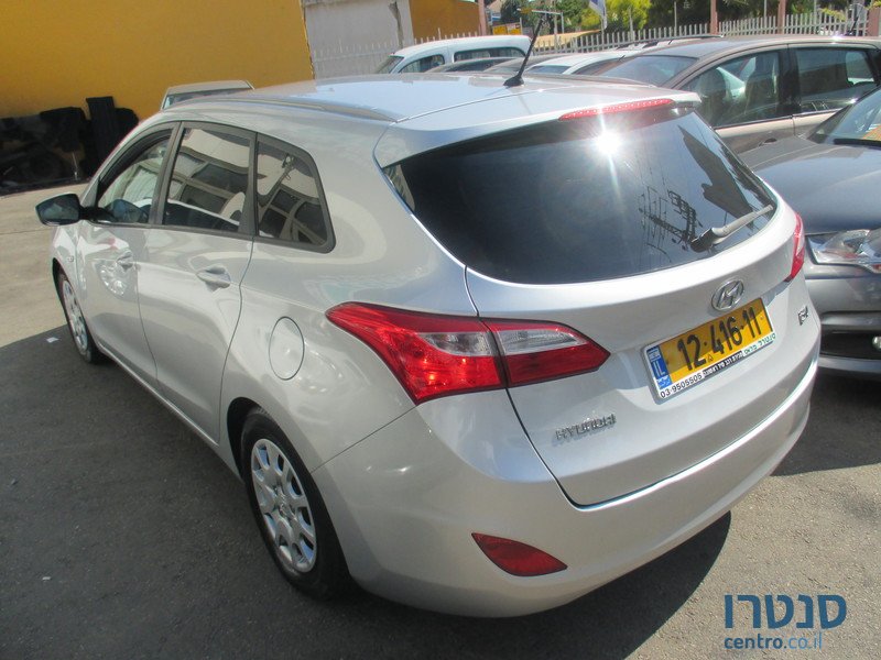 2012' Hyundai i30 photo #2