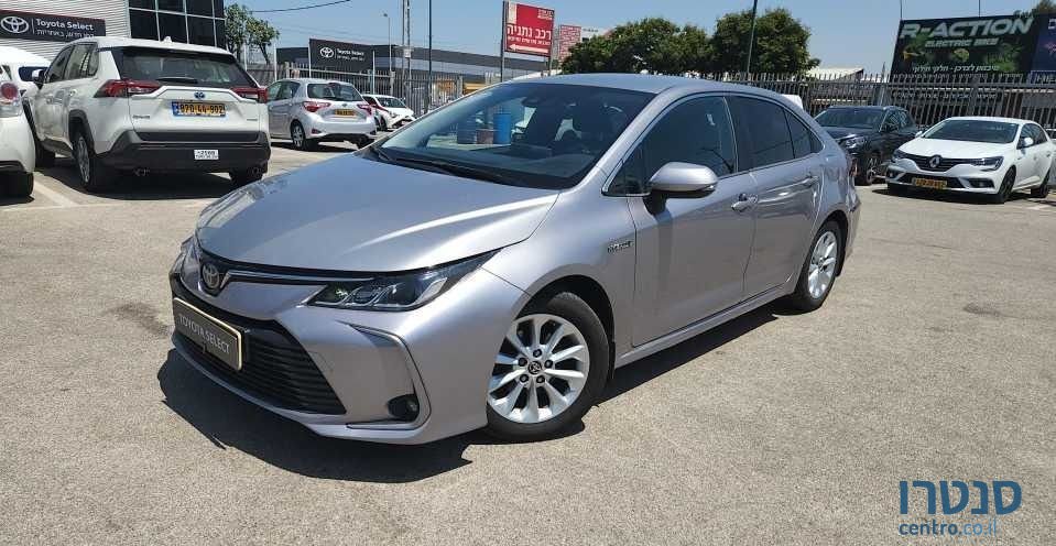2021' Toyota Corolla טויוטה קורולה photo #1