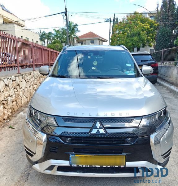 2019' Mitsubishi Outlander מיצובישי אאוטלנדר photo #1