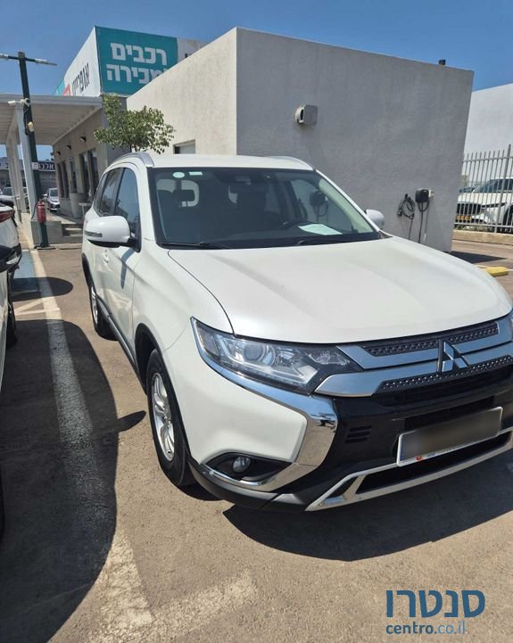 2021' Mitsubishi Outlander מיצובישי אאוטלנדר photo #1