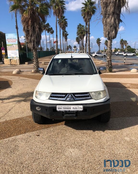 2015' Mitsubishi L200 מיצובישי האנטר photo #4