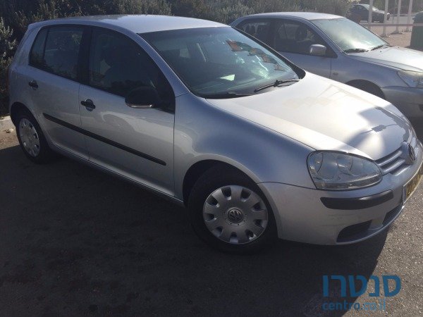 2008' Volkswagen Golf photo #1