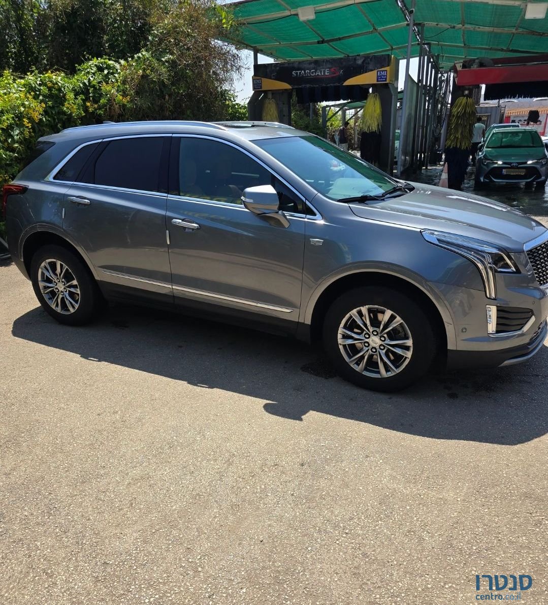 2022' Cadillac XT5 קאדילק photo #1