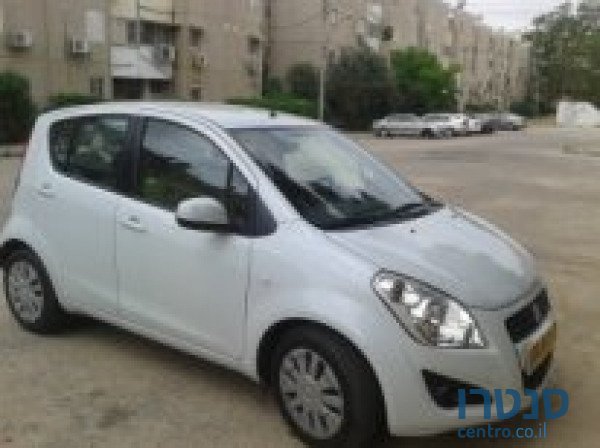 2013' Suzuki Splash photo #2