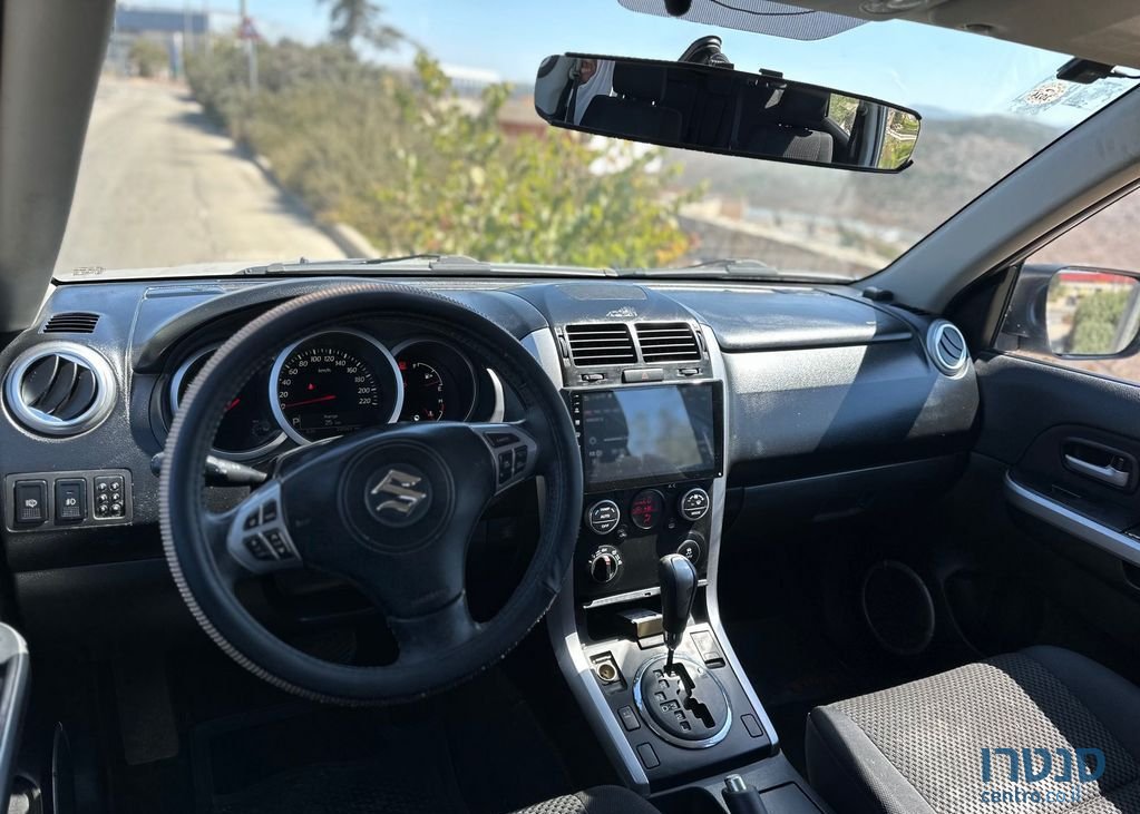 2012' Suzuki Grand Vitara סוזוקי גרנד ויטרה photo #3