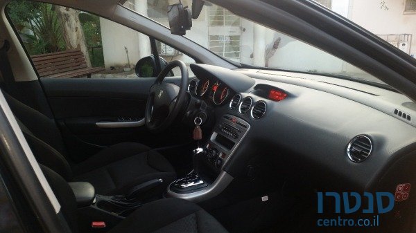 2012' Peugeot photo #2