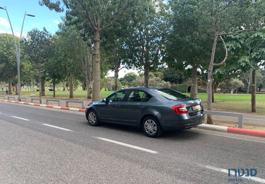 2017' Skoda Octavia סקודה אוקטביה photo #5