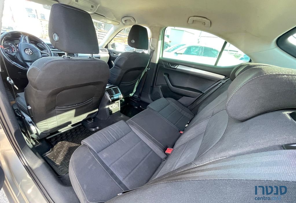 2016' Skoda Superb סקודה סופרב photo #6