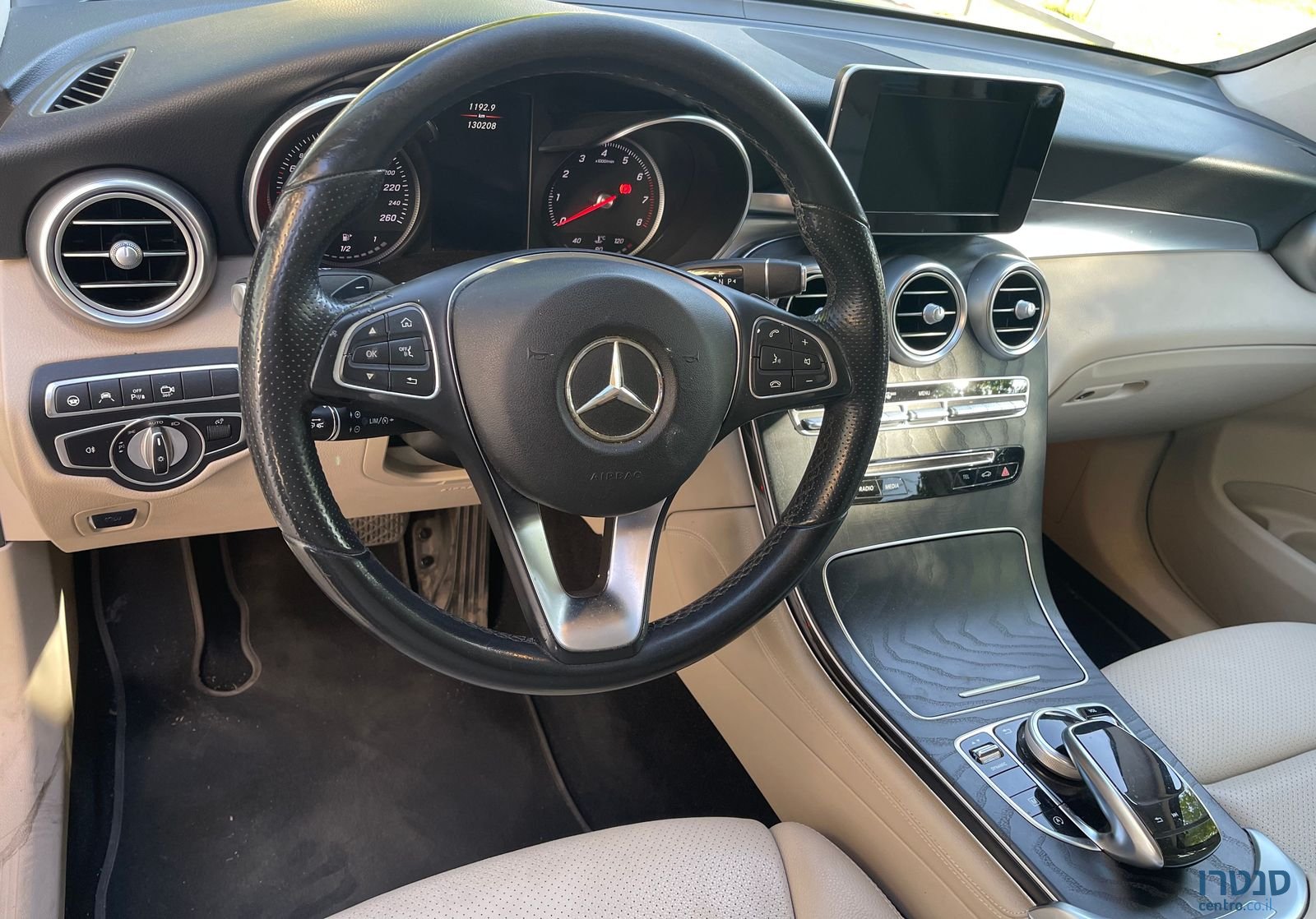 2018' Mercedes-Benz GLC מרצדס-בנץ photo #6