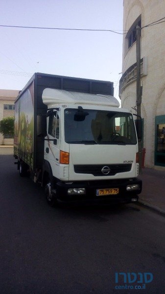 2011' Nissan Alteon photo #1