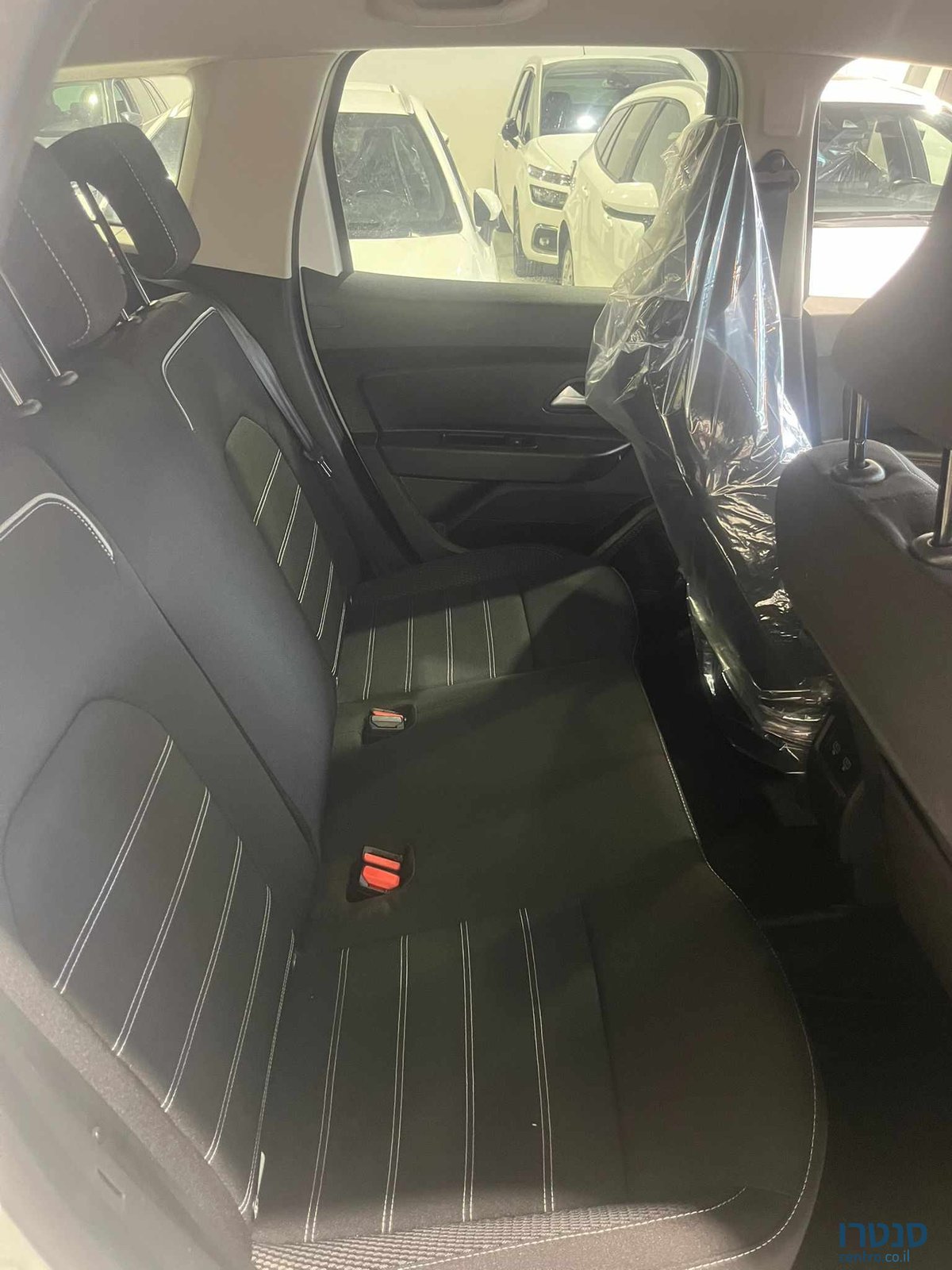 2022' Dacia Duster photo #6