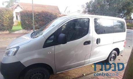 2015' Nissan 200 200 ניסאן photo #1