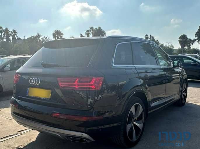 2017' Audi Q7 אאודי photo #3