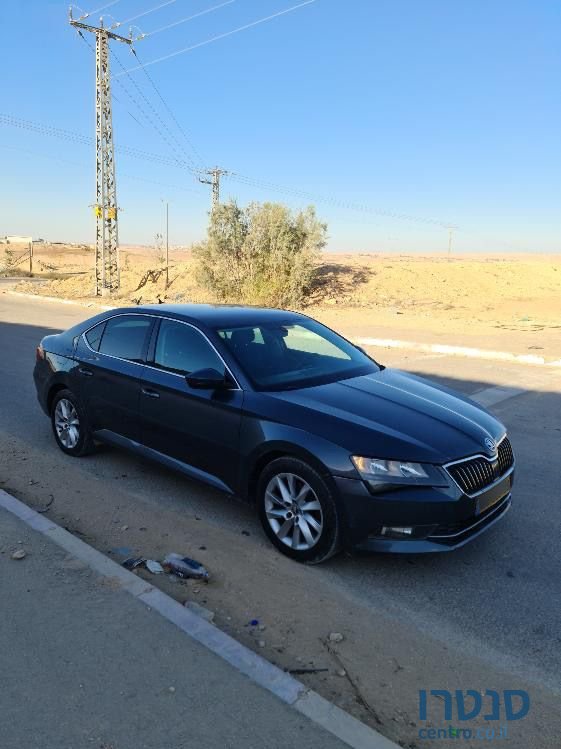 2016' Skoda Superb סקודה סופרב photo #4