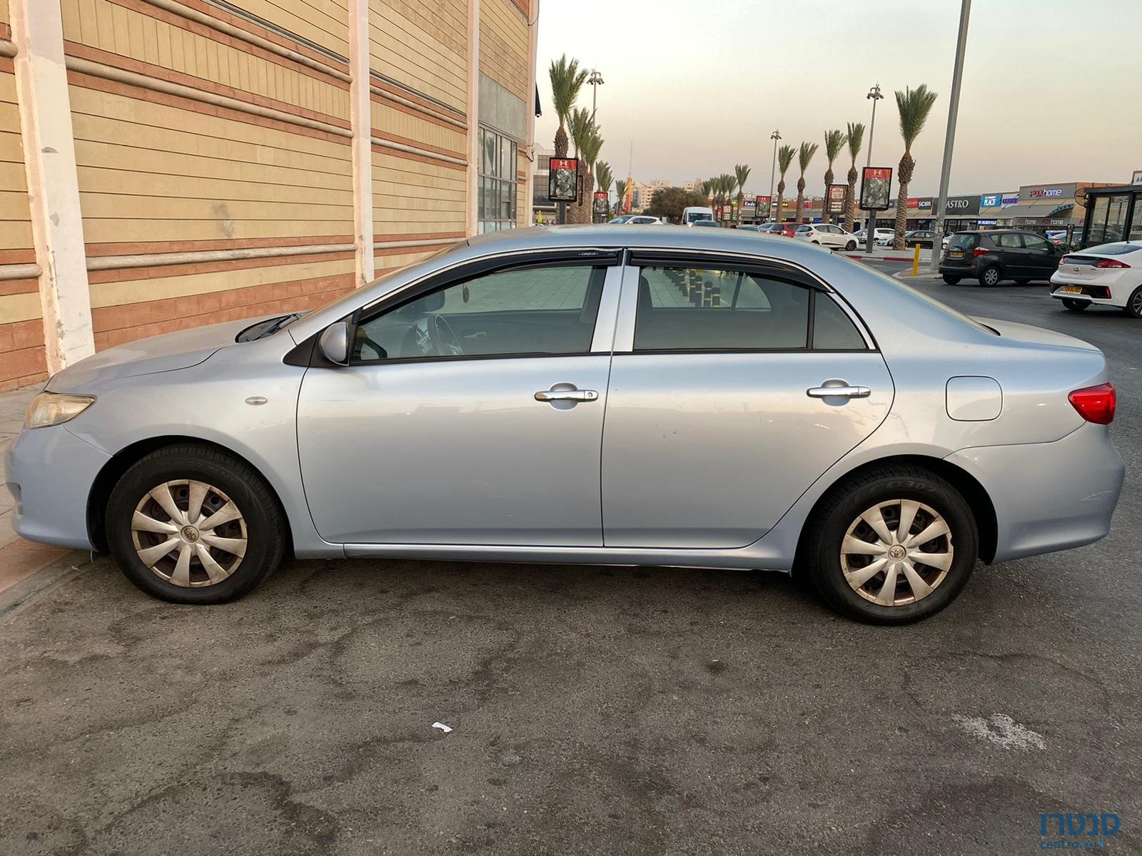 2008' Toyota Corolla photo #3