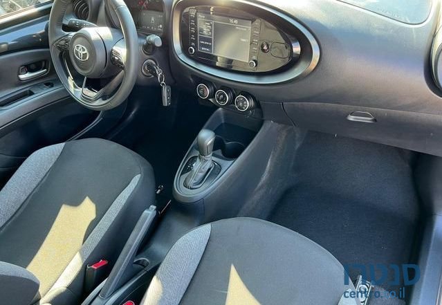 2022' Toyota Aygo X טויוטה אייגו X photo #5