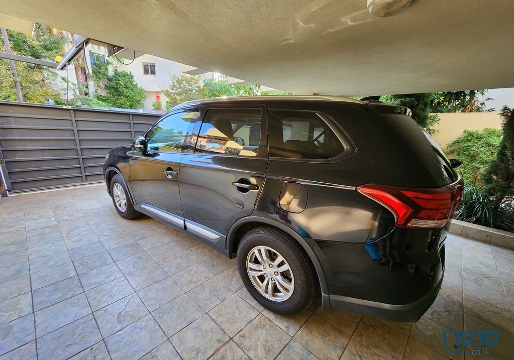 2016' Mitsubishi Outlander מיצובישי אאוטלנדר photo #2