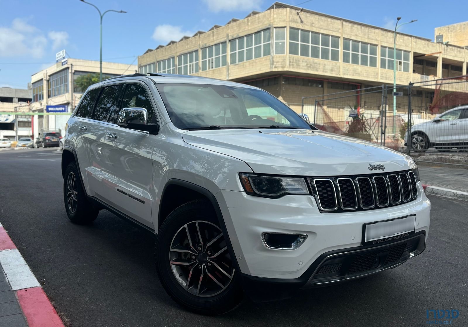 2019' Jeep Grand Cherokee ג'יפ גרנד צ'ירוקי photo #3