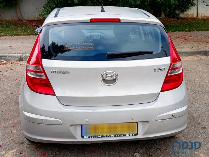 2009' Hyundai i30 photo #4