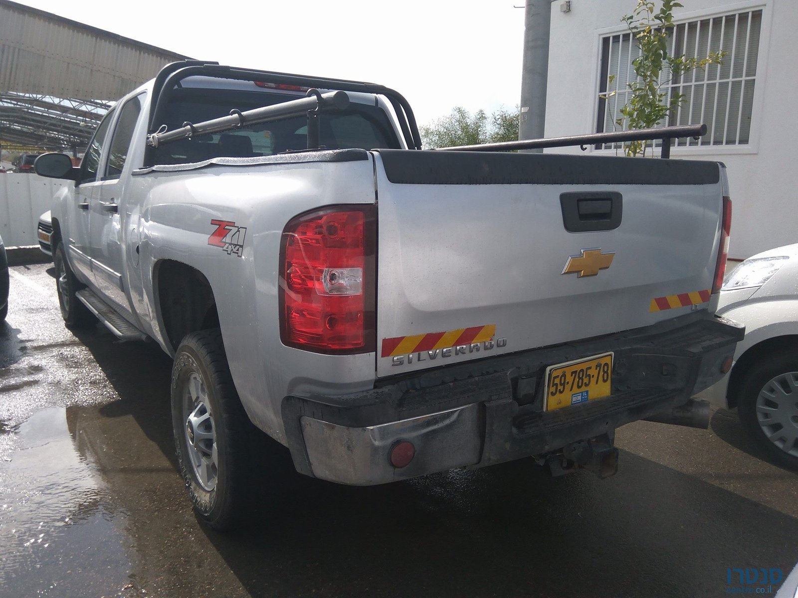 2012' Chevrolet Silverado photo #2