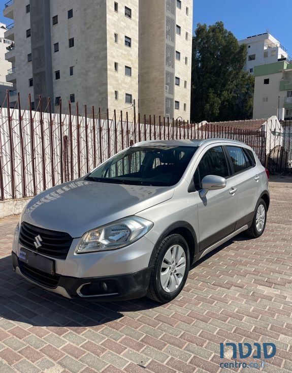 2013' Suzuki SX4 סוזוקי photo #6