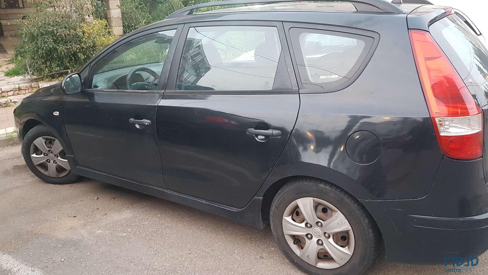 2010' Hyundai I30 Cw יונדאי photo #1