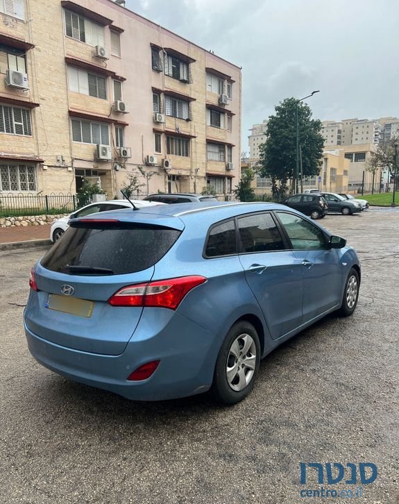 2013' Hyundai i30 יונדאי photo #2