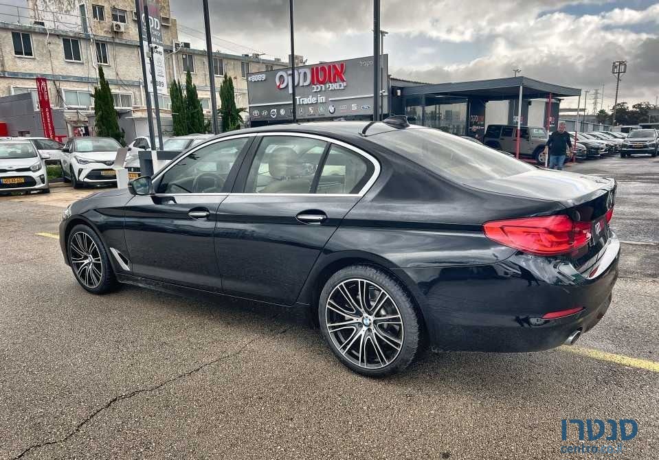 2018' BMW 5 Series ב.מ.וו סדרה 5 photo #5