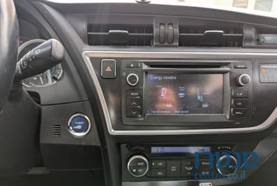 2014' Toyota Auris טויוטה אוריס photo #5