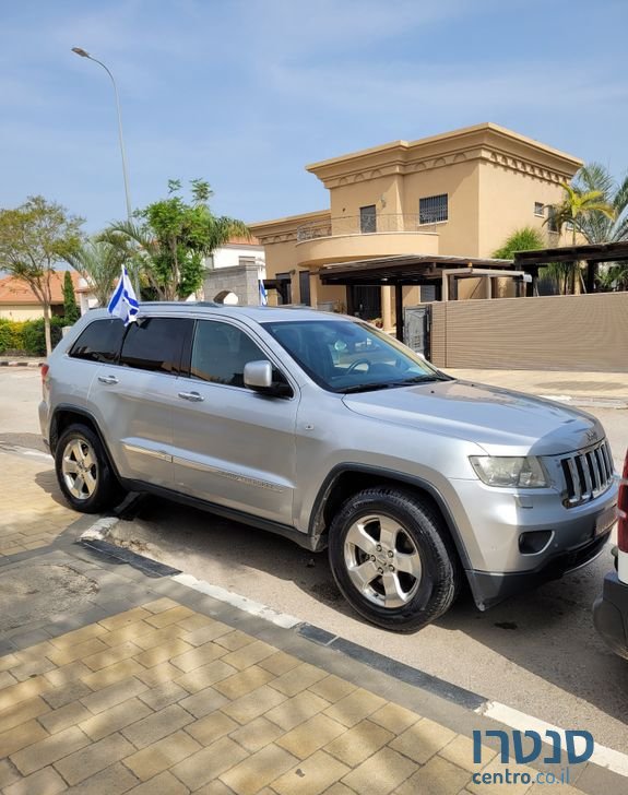 2012' Jeep Grand Cherokee ג'יפ גרנד צ'ירוקי photo #2