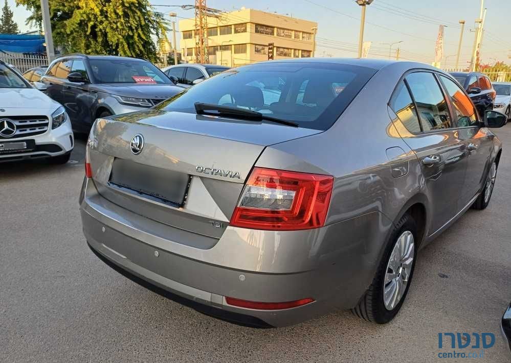 2019' Skoda Octavia סקודה אוקטביה photo #3