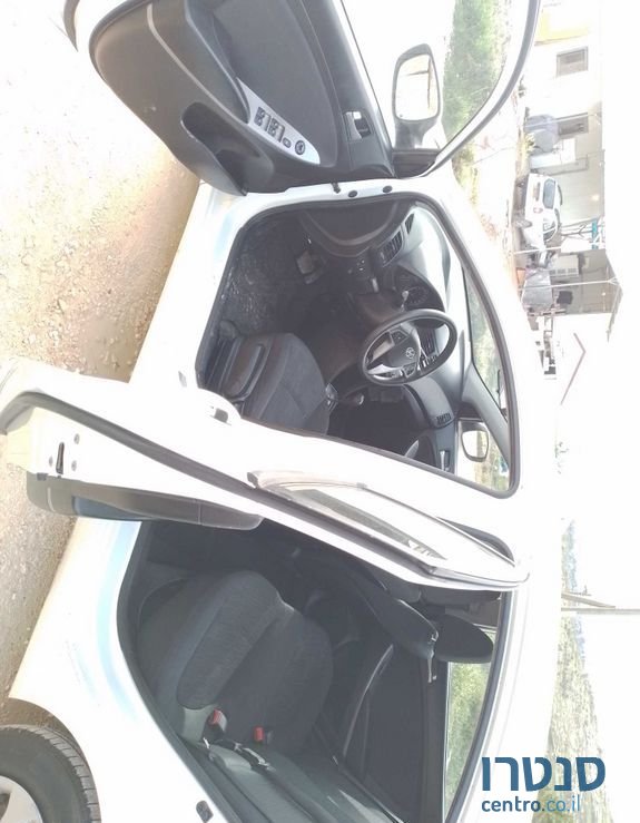 2016' Hyundai i25 יונדאי photo #3